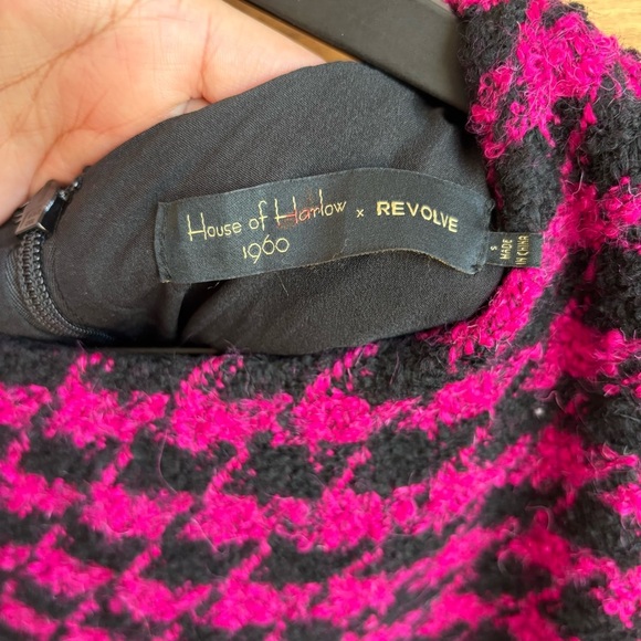 NWT House of Harlow 1960 x REVOLVE Loui Dress in Fuchsia & Black, Size S - Picture 8 of 15